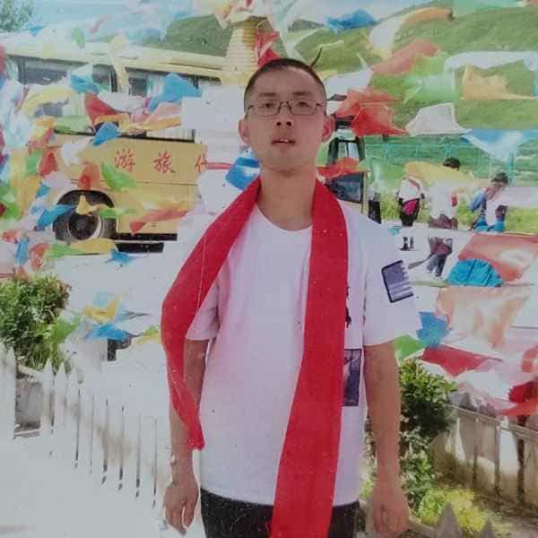 四川26岁单身帅哥真诚找对象-五指山征婚相亲网