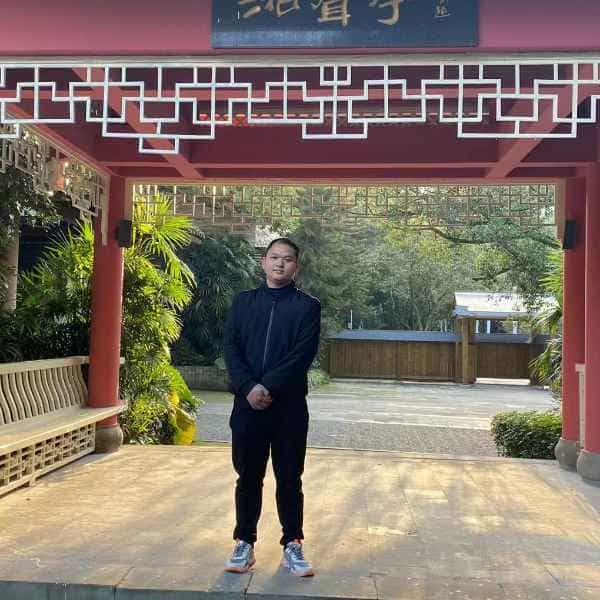 重庆30岁单身帅哥真诚找对象-五指山征婚相亲网