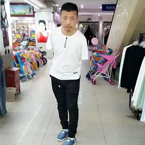 河南34岁单身帅哥真诚找对象-五指山征婚相亲网