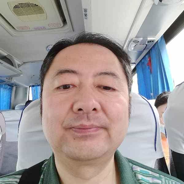 52岁岁辽宁单身帅哥 - 五指山吉缘网
