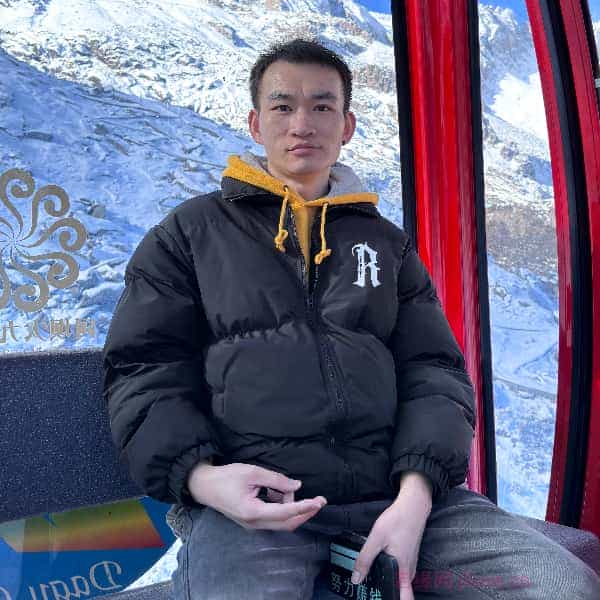 34岁岁四川单身帅哥 - 五指山吉缘网